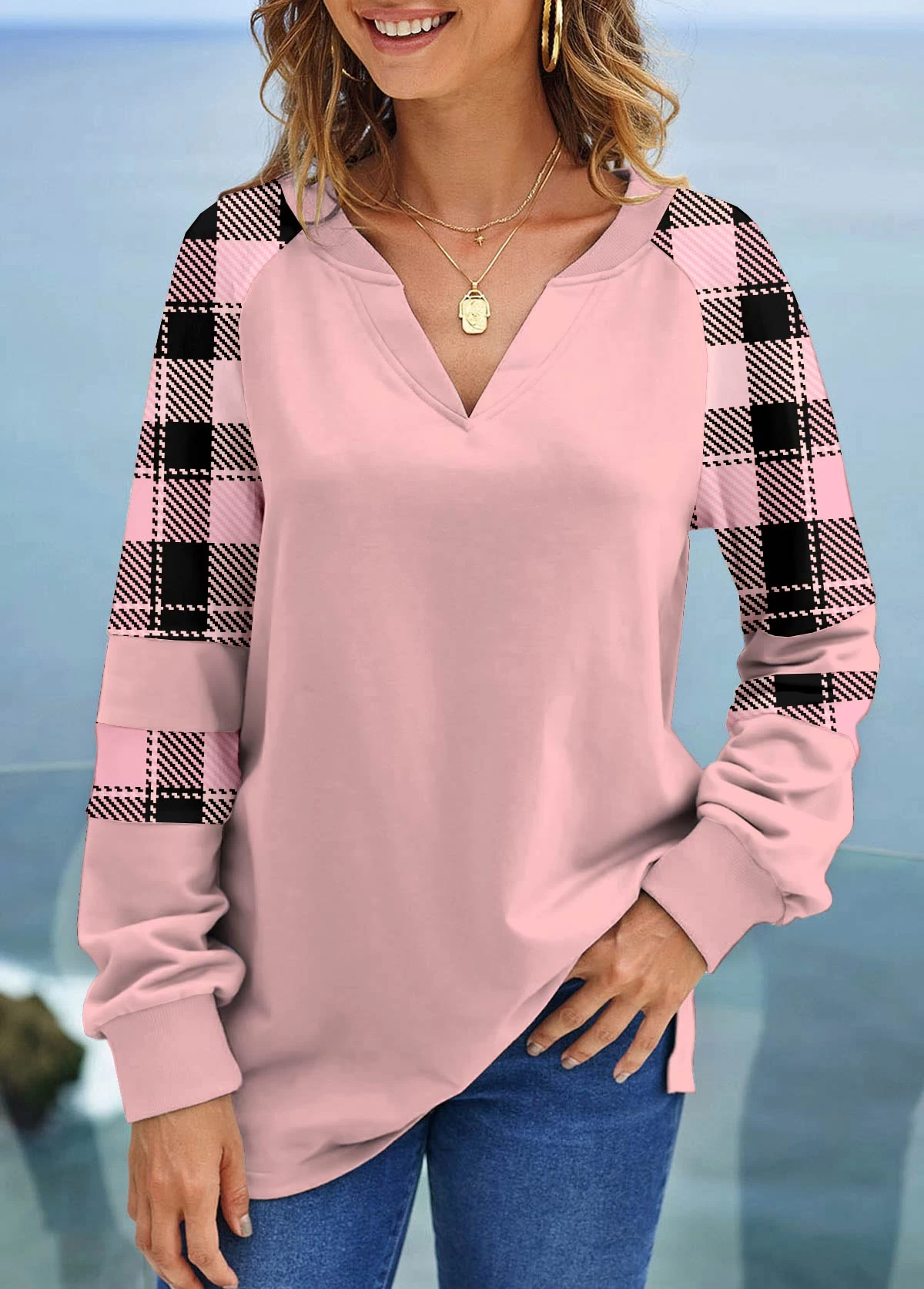 Light Pink Split Plus Size Plaid Sweatshirt 1 Light Pink Split Plus Size Plaid Sweatshirt