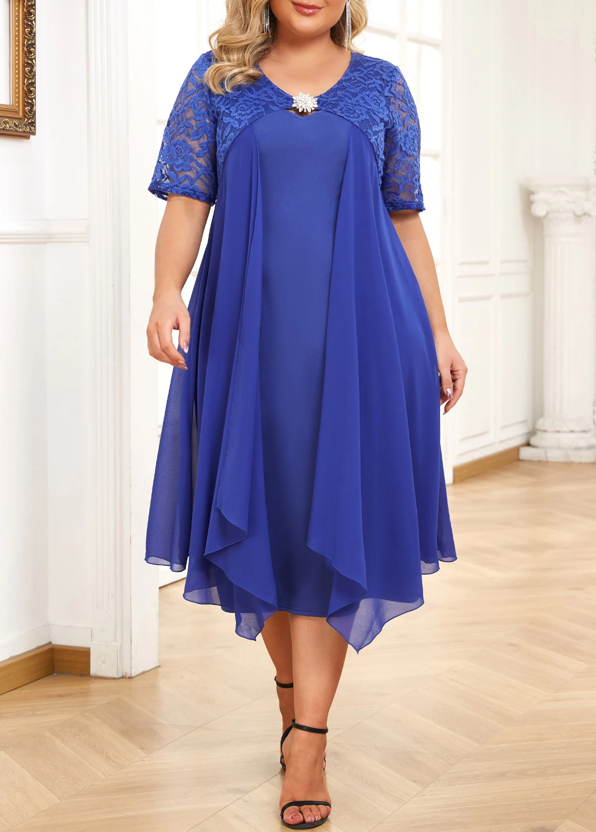 Blue Patchwork Plus Size Short Sleeve Bodycon Dress 5 Blue Patchwork Plus Size Short Sleeve Bodycon Dress - Image 5